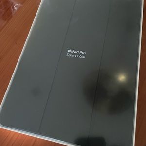 Apple iPad Pro Smart Folio 11-inch